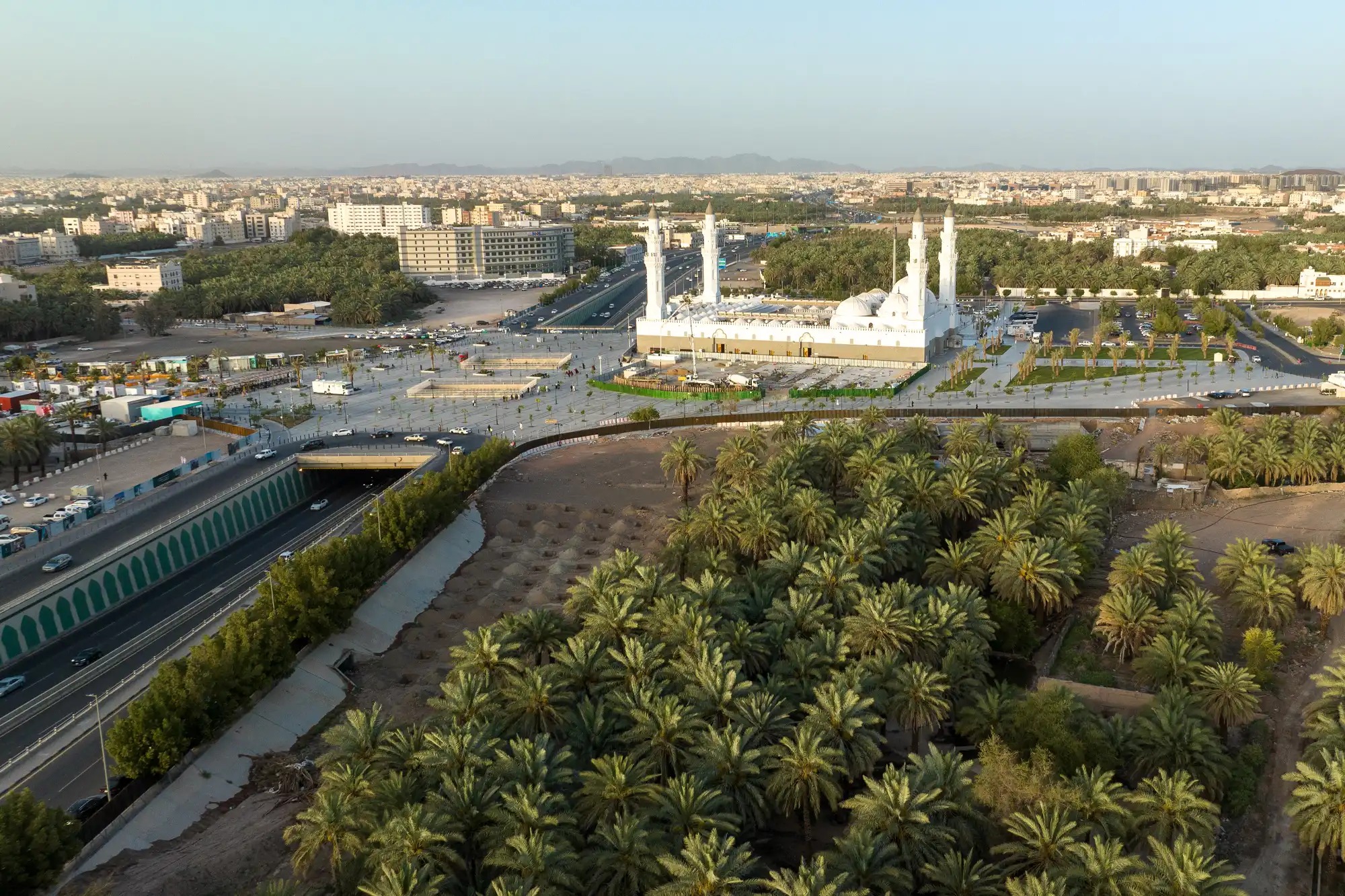 Different perspective of Athq Well and its courtyard